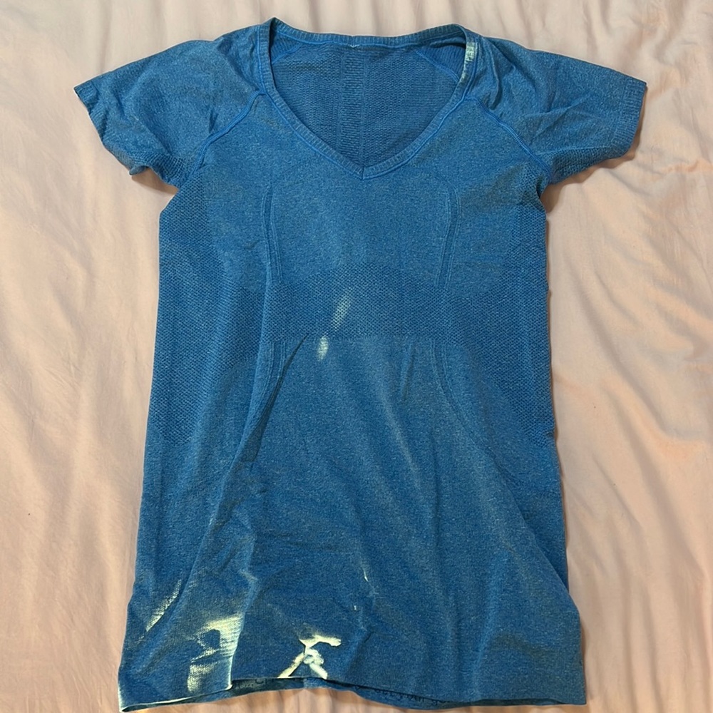 V-Neck Lululemon top, size 6